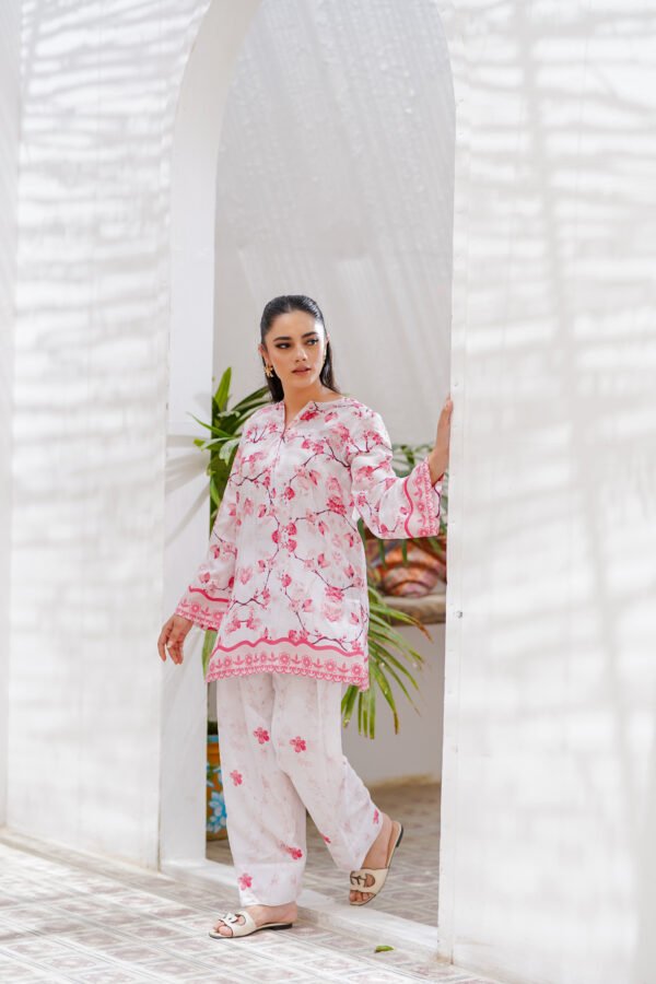 Pink Vanilla - Image 3