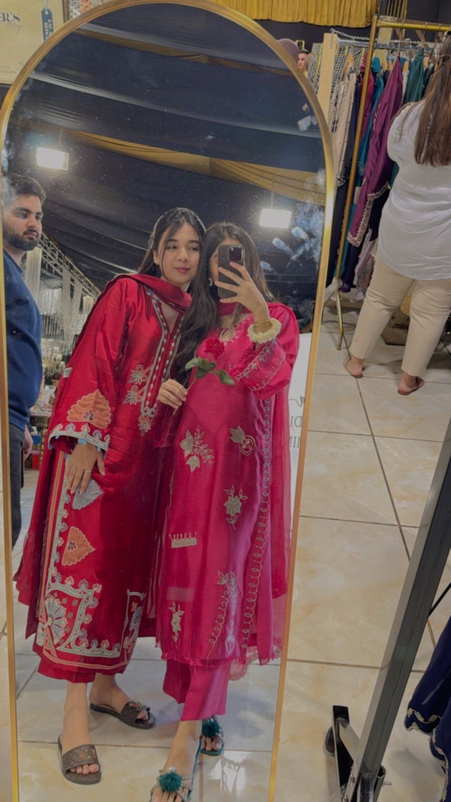 Image gallery marquee