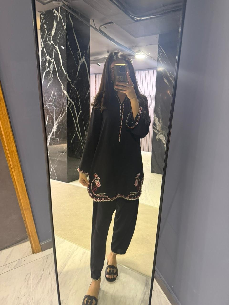 Image gallery marquee