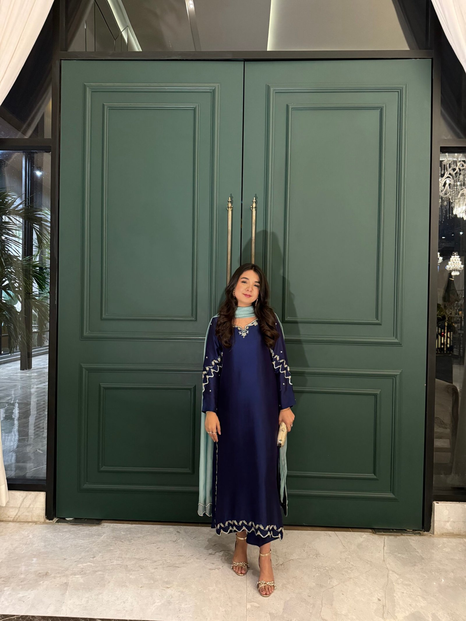 Image gallery marquee